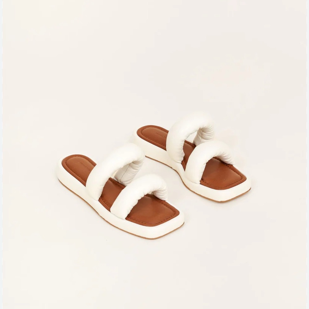 Regina Pyo Billie Puffy White Sandals